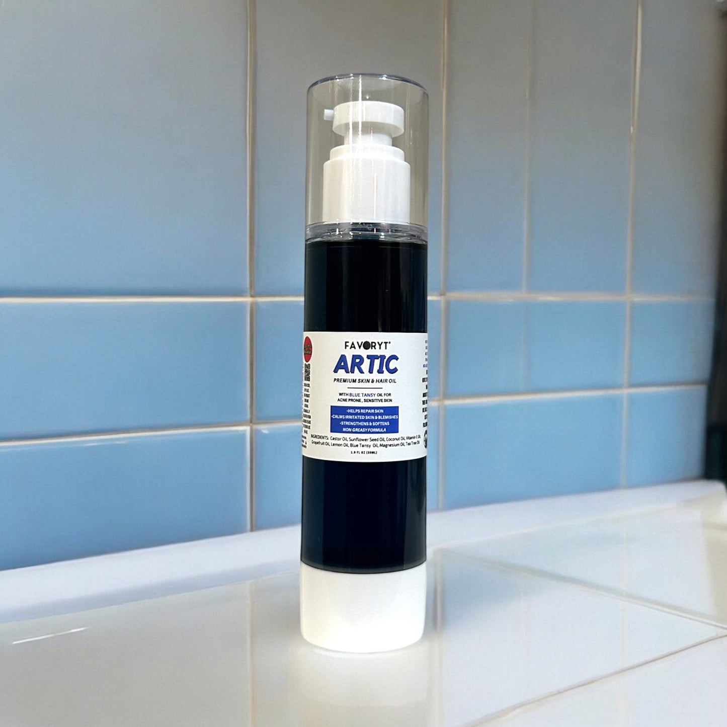 ARTIC Premium Skin & Hair Oil - A lightweight formula for sensitive skin, acne-prone skin